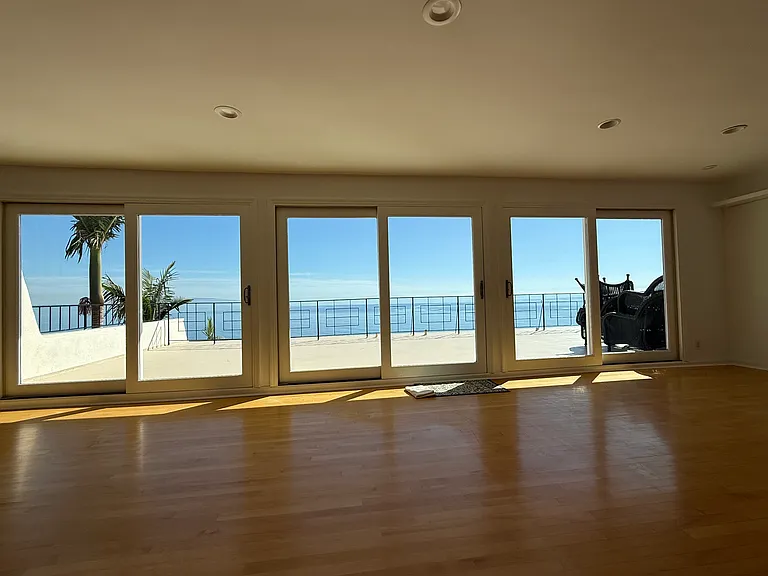 18139 Coastline Dr #4 — Photo 6
