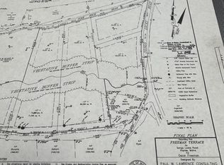 2 Songo School Rd, Naples, ME 04055