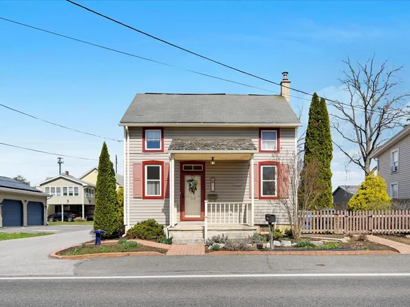 173 W Broad St, Salunga, PA 17538
