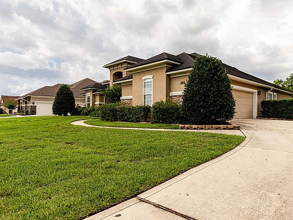 2nd image of 3407 Olympic Dr