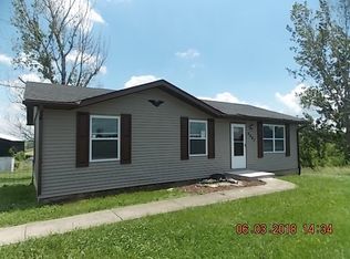 2381 Western Hills Rd, Foster, KY 41043