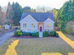 2690 Woodland Hills Dr, Cumming, GA 30040