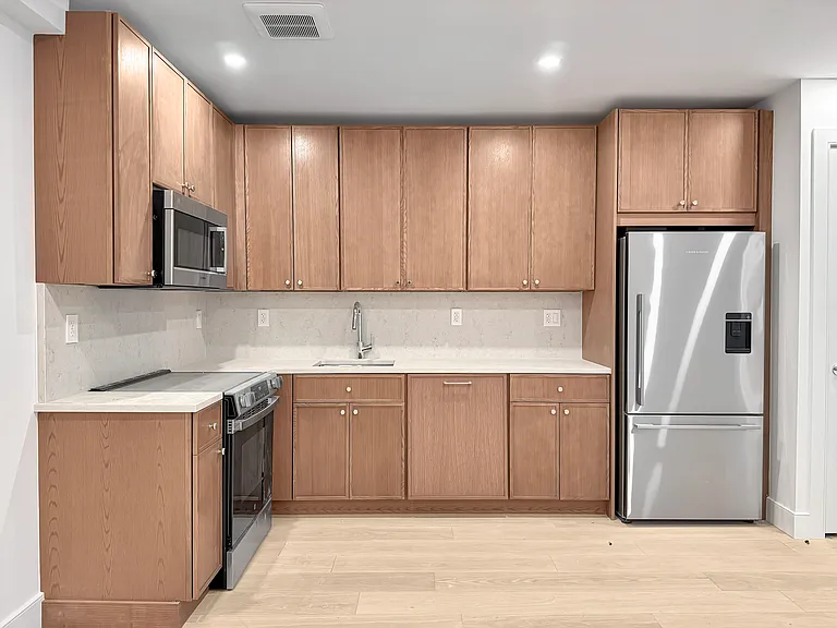 156 2nd Ave #5C — Photo 10