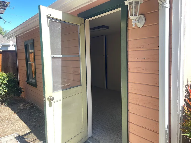 168 Santa Clara Ave — Photo 19