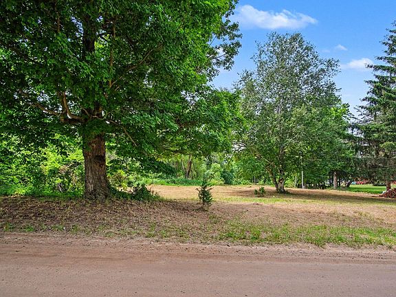 4th image of 491 Peterson Rd