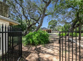 1607 Linscomb Ave, Austin, TX 78704