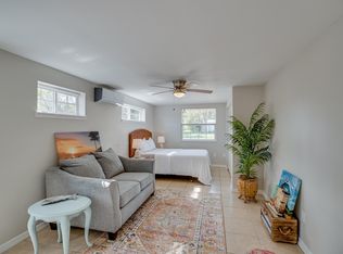 1560 4th Ct APT B, Vero Beach, FL 32960