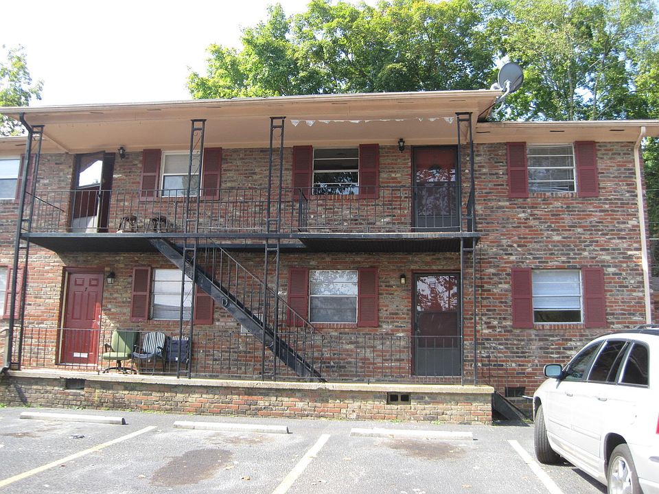 1st image of 6708 Deane Hill Dr APT 6