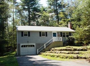 238 Hanlon Rd, Holliston, MA 01746