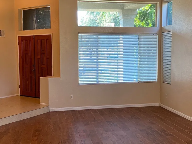 15626 Granada Dr — Photo 3