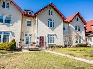 125 Grove Dr APT 9B, Canandaigua, NY 14424