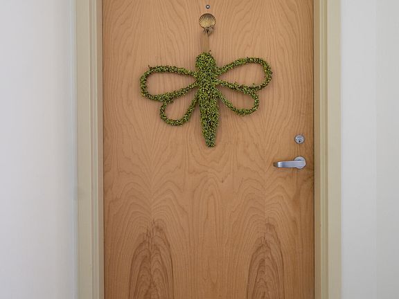 5th image of 219 E Grand Avenue #5C