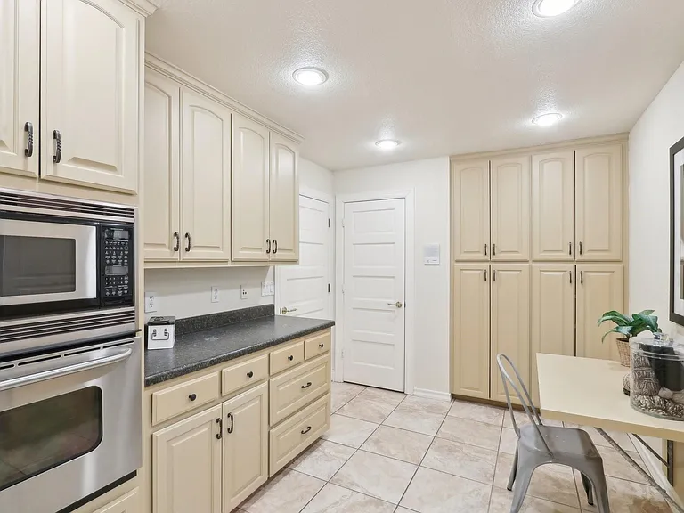 294 Logan Ranch Rd — Photo 19