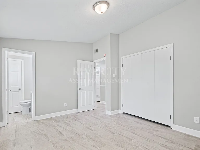 5040 Colewood Ave — Photo 15