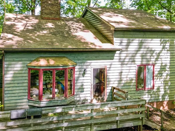 311 Family Drive Rd, Chase City, VA 23924