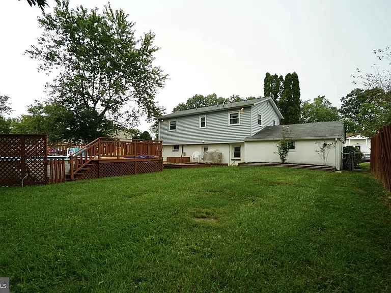 12913 Kerrydale Rd — Photo 5