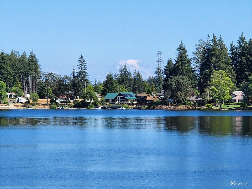 1st image of 1130 E Island Lake Dr