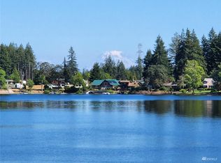 1130 E Island Lake Dr, Shelton, WA 98584