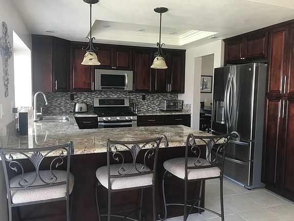 Matching stainless LG appl