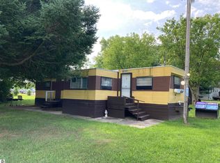 2868 Twin Lake Rd, Lupton, MI 48635