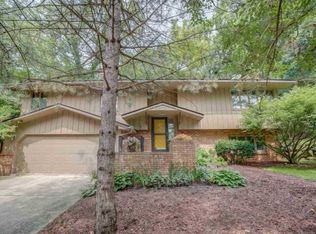 3214 Knollwood Way, Madison, WI 53713