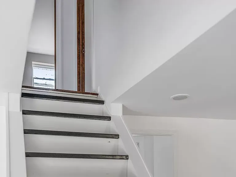 56 Powers Rd — Photo 5