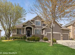 1755 SE Hawthorne Ridge Dr, Waukee, IA 50263