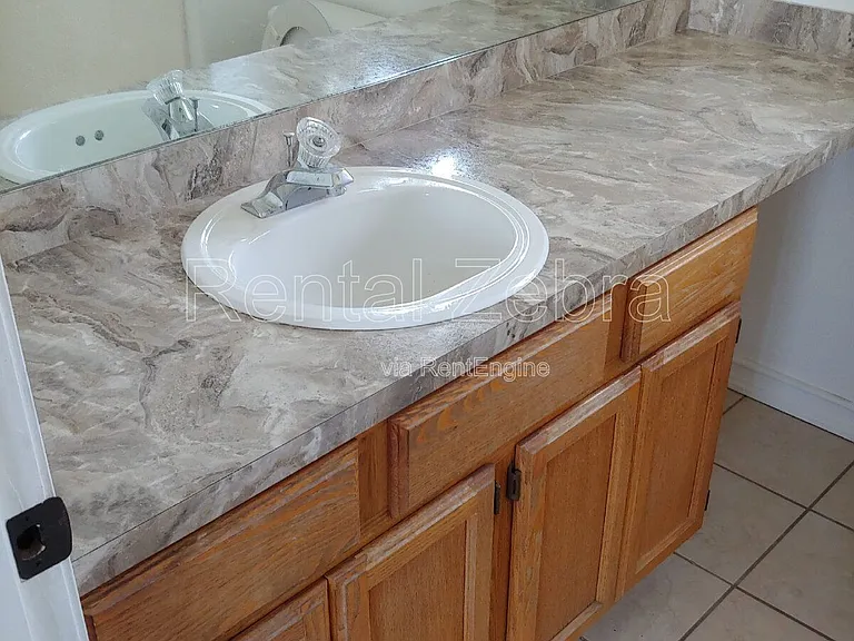 2945 SW Salmon Ave — Photo 6
