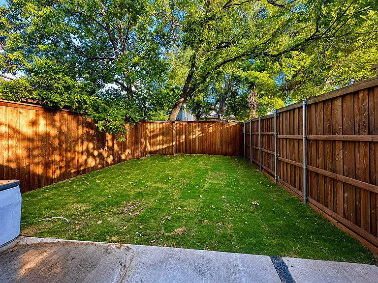 2230 Wycliff Ave #MAIN — Photo 21