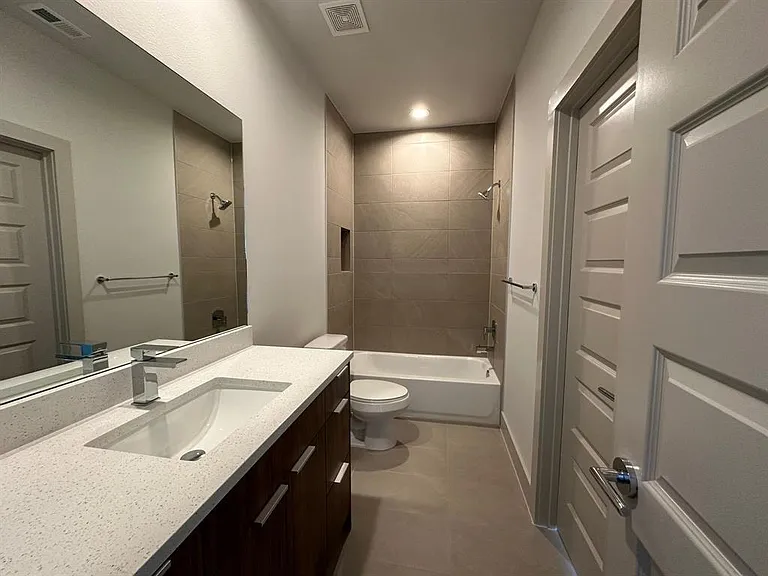 6804 Troya Ln — Photo 25