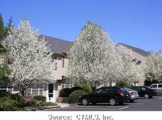 34 Brantwood Dr, Madison, CT 06443