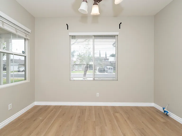 6303 Plum Ave — Photo 24