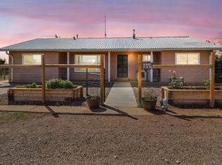 52 Church St E #A, Edgewood, NM 87015
