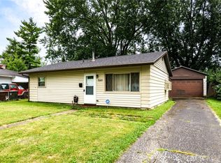 1069 Omard Dr, Xenia, OH 45385