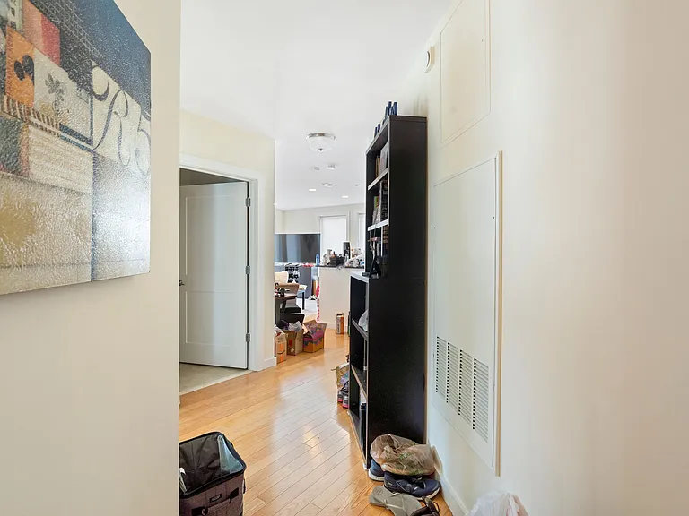 11 Miner St #201 — Photo 18