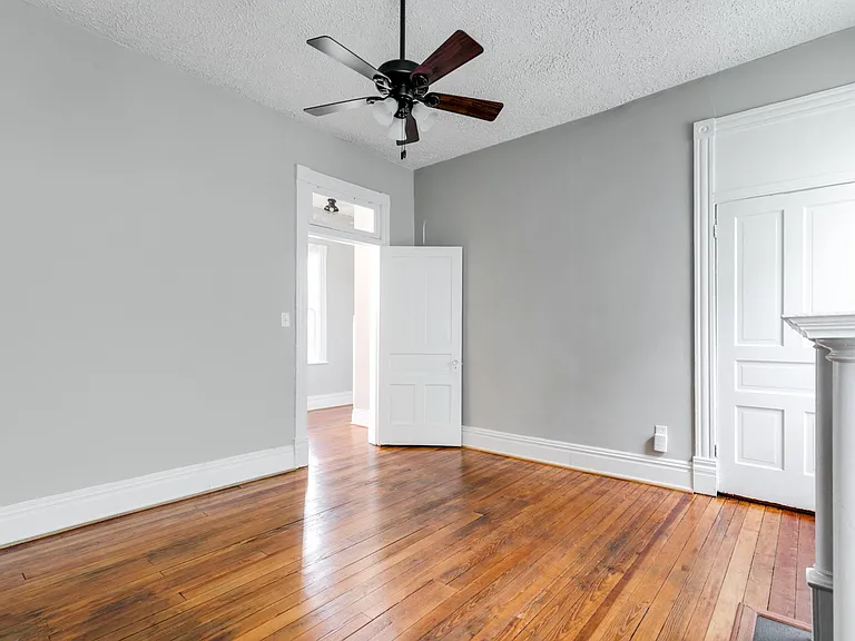 704 Chimborazo Blvd #2 — Photo 5
