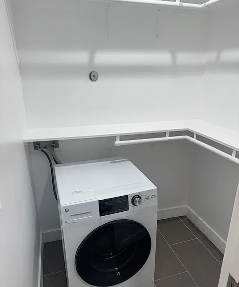 121 S Birch St #1 — Photo 15