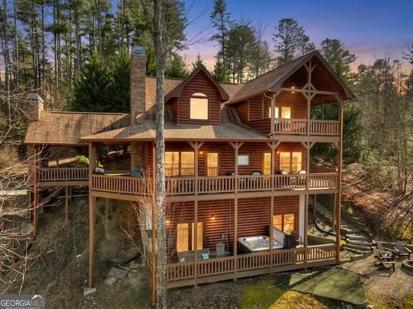 602 Laurel Creek Trl, Blue Ridge, GA 30513