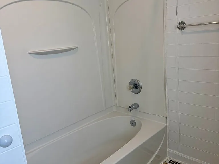 741 S 1st Ave — Photo 11