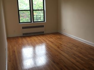 153-34 77th Ave, Flushing, NY 11367