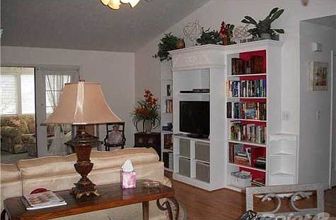5th image of 1717 Willow Creek Dr #28