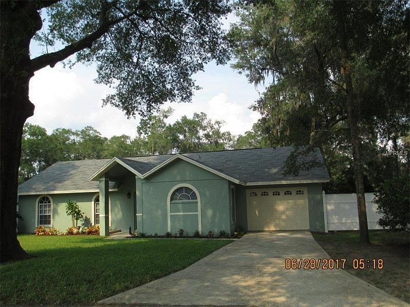 1st image of 37105 Highlands Ct