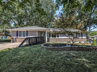 1016 Orchard Ave, Liberty, MO 64068