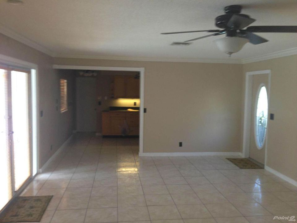 20150902164150891277000000-o