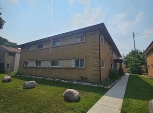 7825 W Hampton Ave (8 Unit), Milwaukee, WI 53218