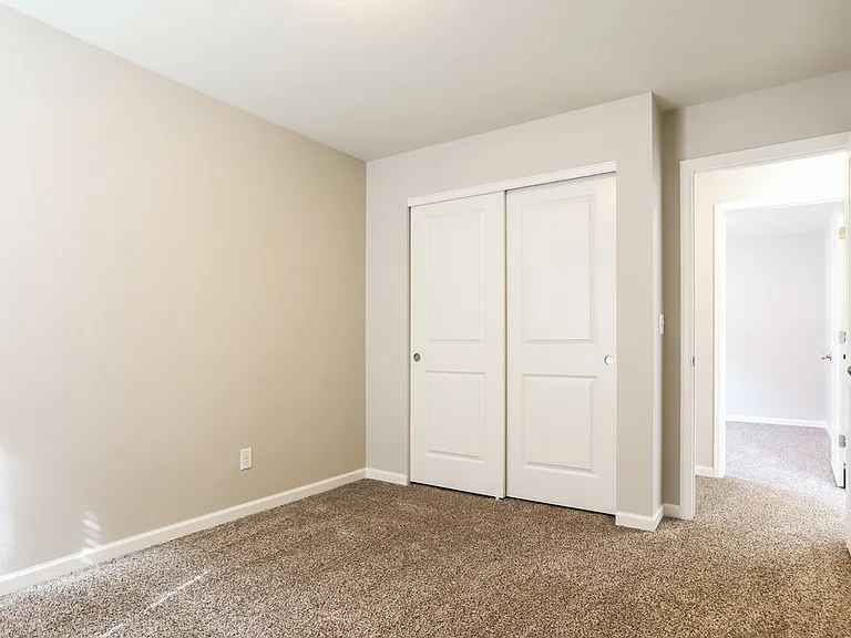 7649 Blue Water Dr — Photo 16