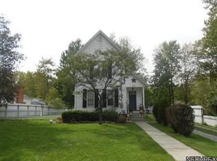 340 Prospect St, Wellington, OH 44090