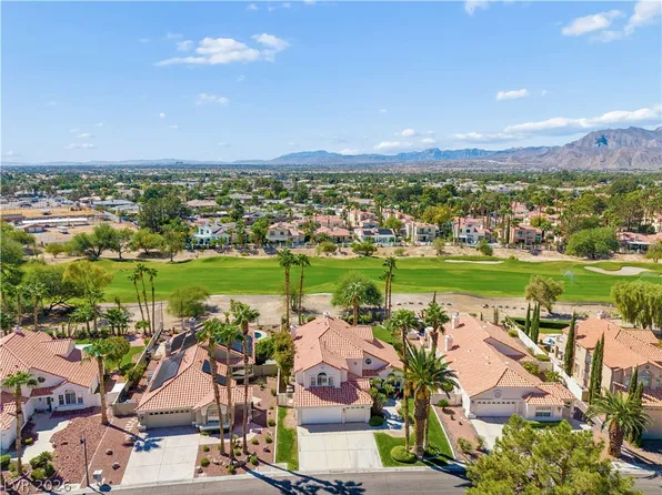 7429 Painted Shadows Way, Las Vegas, NV 89149