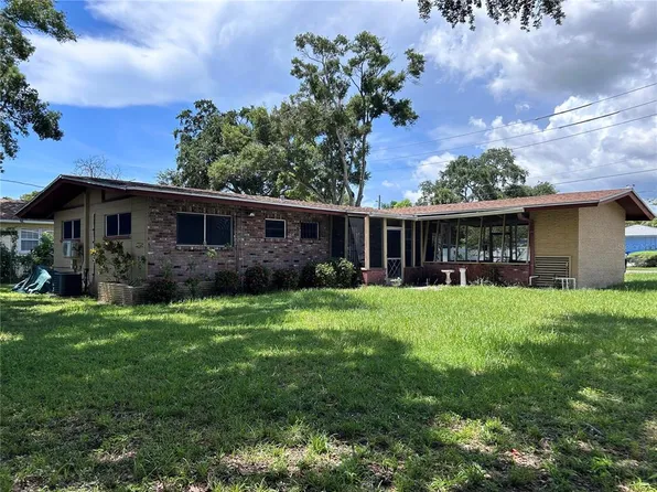 2425 31st St S, Saint Petersburg, FL 33712