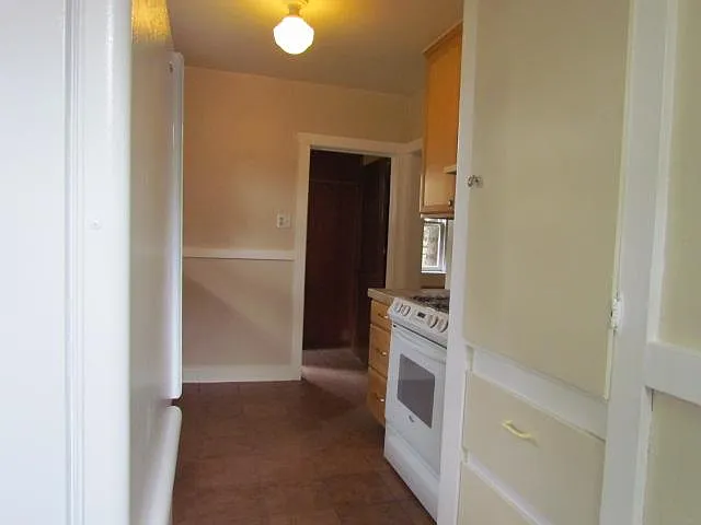 3428 N Newton St — Photo 23